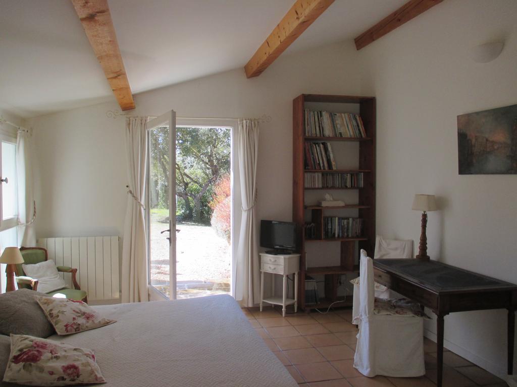 La Tangana Bed and Breakfast Rognes Esterno foto